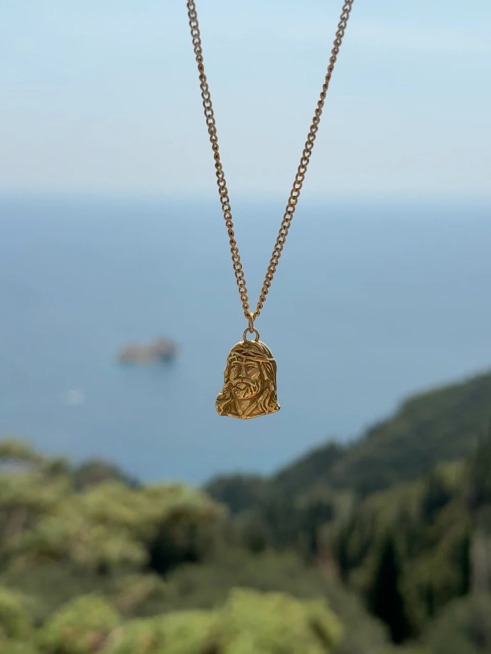 Christus Chain (Gold)