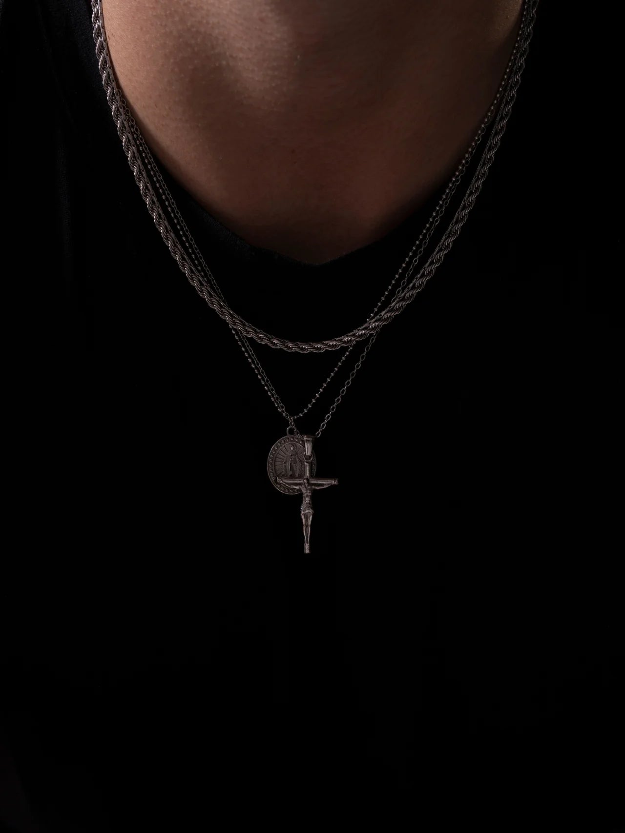 Crucifix Chain (Silver)