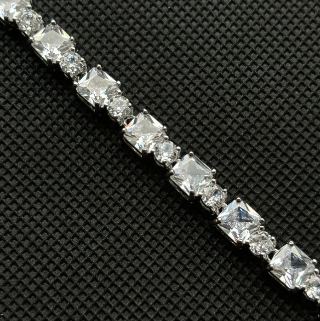 Luxe Square Bracelet (Silver)