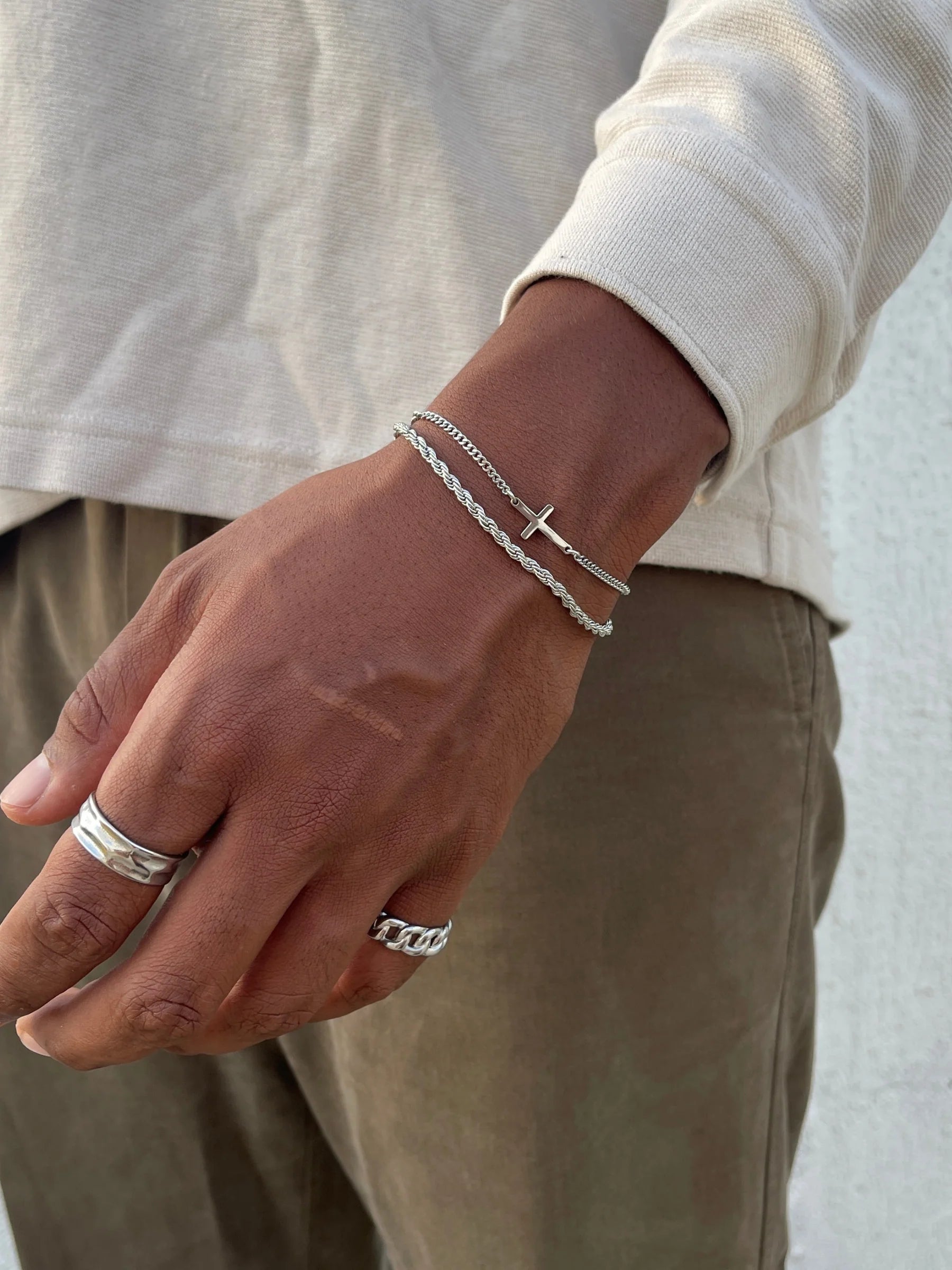 CROSS BRACELET (Silver)
